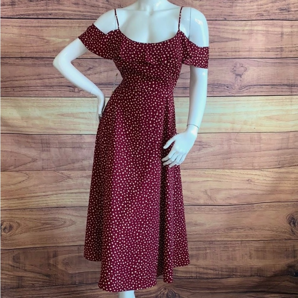 NWT Everly Polka Dot Midi Dress